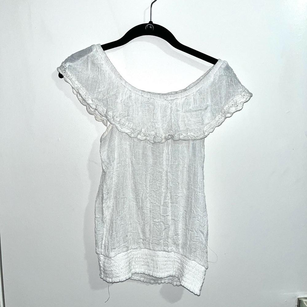 White Charlotte Russe Ruffle Top Size: S